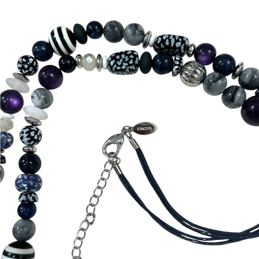 CHICO’s Navy,White,Gray, and Silver Beaded Necklace NWOT